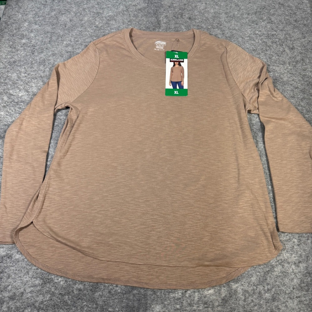 Kirkland Signature Womens XL Tan Slub Knit Long Sleeve Crewneck Tee 7771740